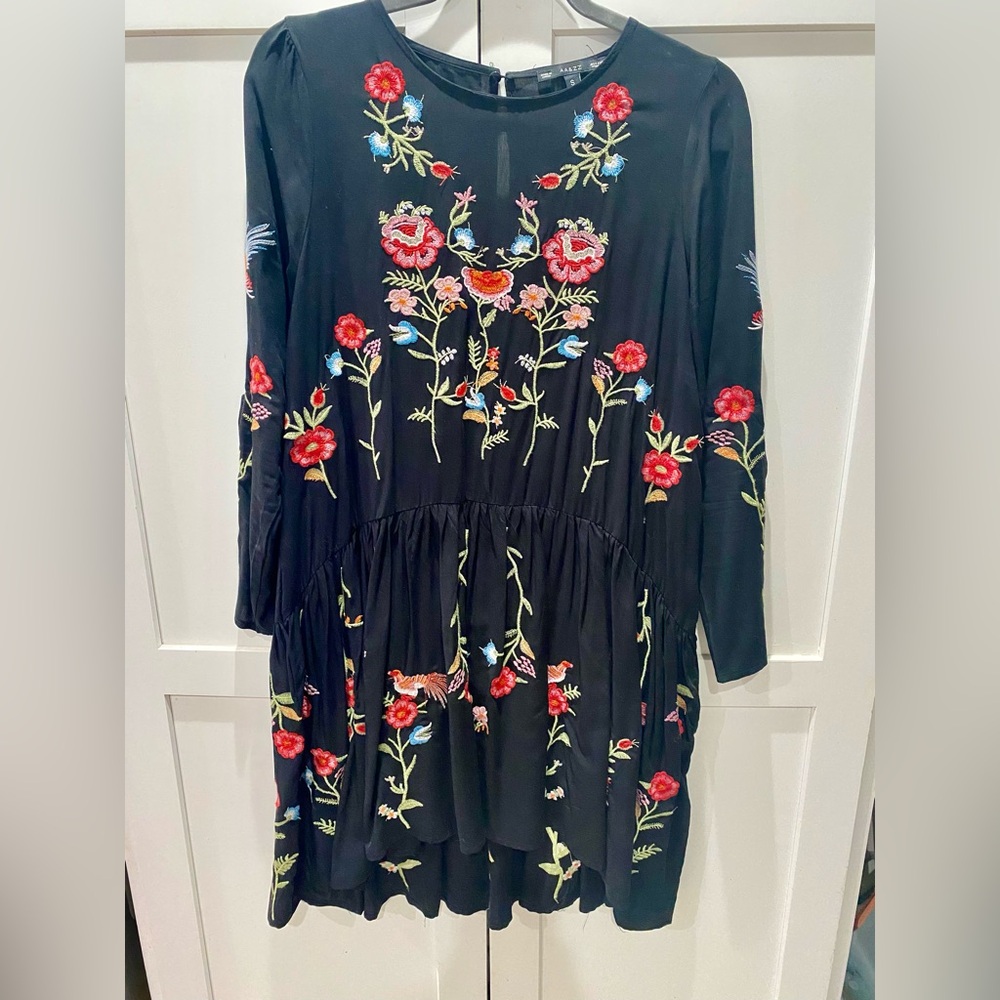 Black Tapered Hem Dress with Hand-Embroidered Detail